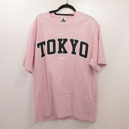 PALACE SKATEBOARDS | パレススケートボード PALACE NIKE SHOP T-SHIRT TOKYO PINK 半袖Ｔシャツ ×NIKE ピンク サイズ：L【姫路東店】
