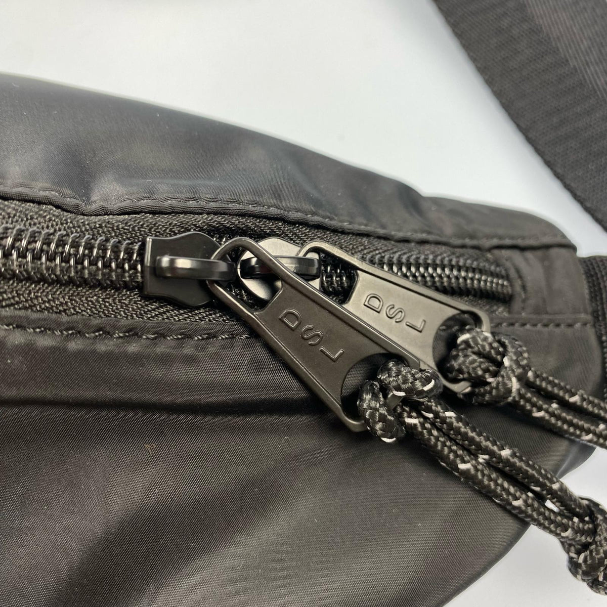 DIESEL | ディーゼル D-PACK BELTBAG ウエストバッグ X10311 ブラック【姫路東店】