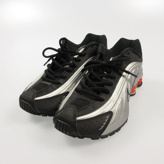 NIKE | ナイキ SHOX R4 METALLIC SILVER スニーカー HQ1988-002 シルバー 28cm【姫路東店】