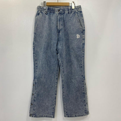 EXAMPLE | イグザンプル DENIM SIDE BUTTONS PANTS デニムパンツ ライトブルー サイズ：M【姫路東店】