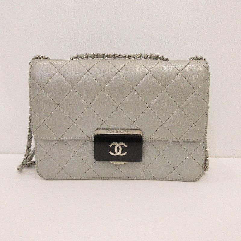 CHANEL | シャネル マトラッセ Beauty Lock ショルダーバッグ【姫路東店】