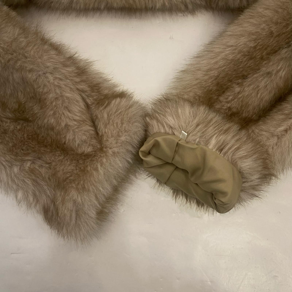 MOUSSY | マウジー F/FUR STAND COLLAR その他アウター 010IA330-4881 2025A/W サイズ：F ベージュ【姫路東店】