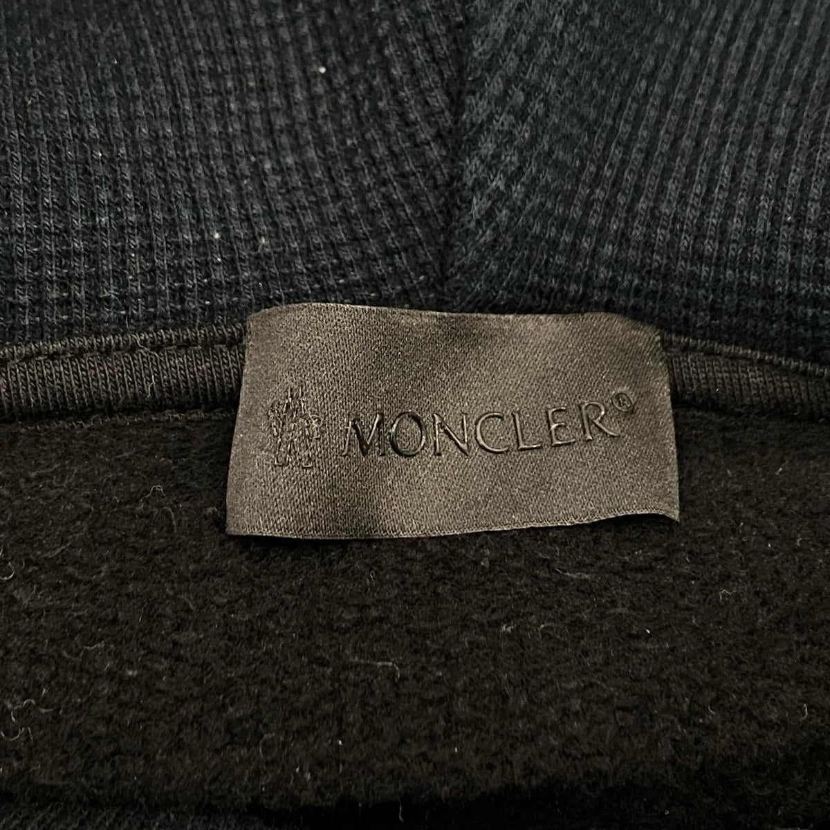 MONCLER | モンクレール FELPA CON CAPPUCCIO パーカー G20918G00025 2021A/W ブラック サイズ：L【姫路東店】