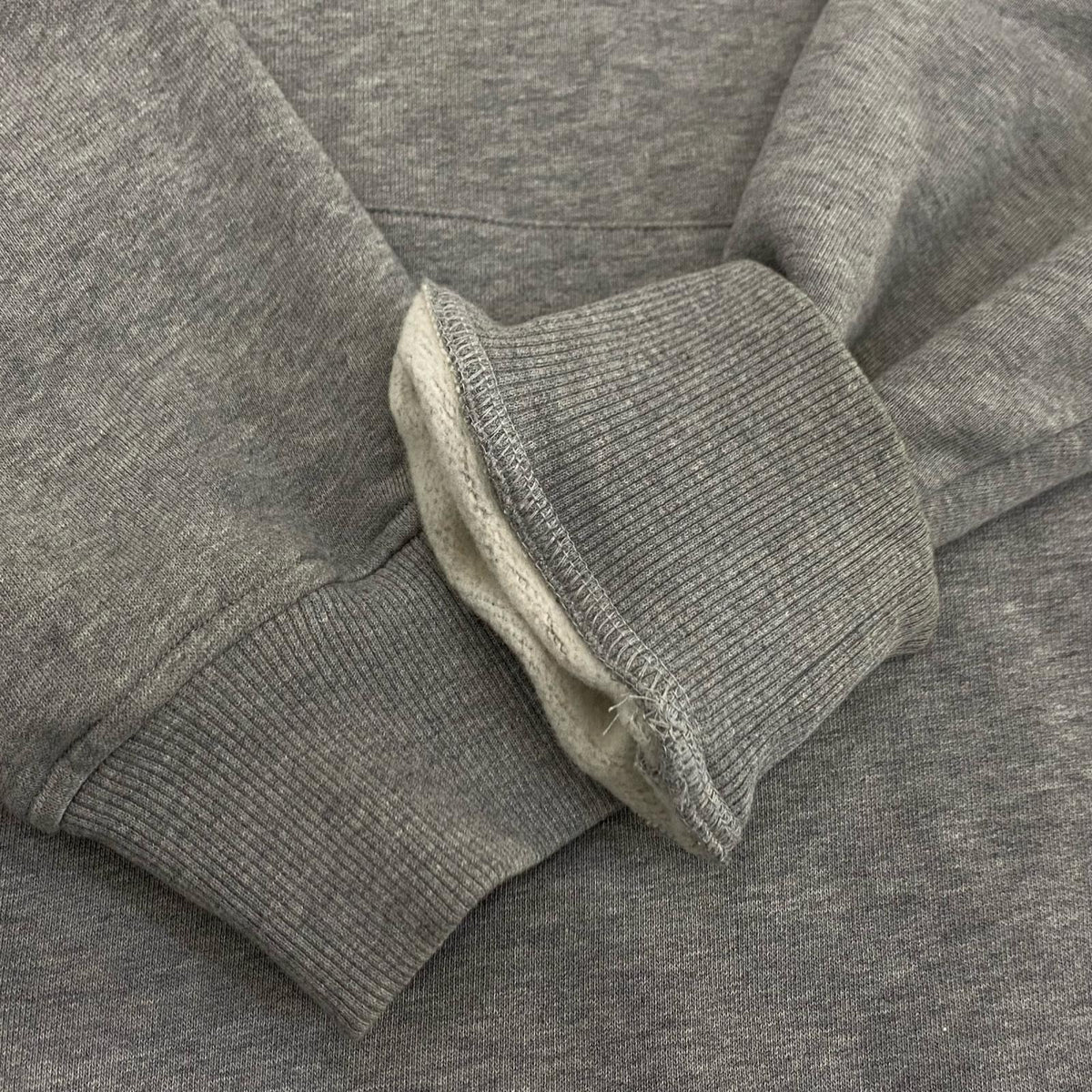 Valentino | ヴァレンチノ パーカー 5V3MF25RAJ プルオーバーパーカー 国内正規品 グレー サイズ：L【姫路東店】
