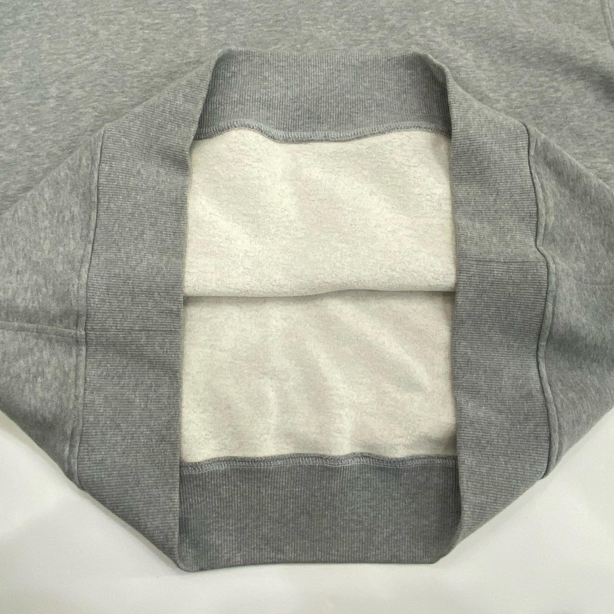 Valentino | ヴァレンチノ パーカー 5V3MF25RAJ プルオーバーパーカー 国内正規品 グレー サイズ：L【姫路東店】