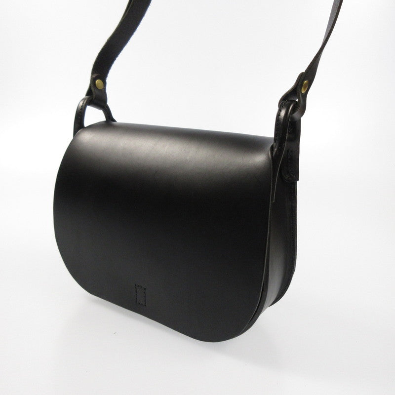 HERZ | ヘルツ ハードムーンショルダー Sサイズ ショルダーバッグ CK-36 ブラック【姫路東店】