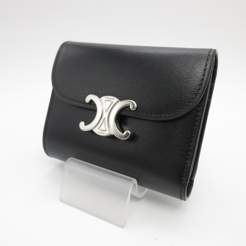 CELINE | セリーヌ シャイニーカーフスキン スモール フラップウォレット トリオンフ 三つ折り財布 10D783DPV【姫路東店】