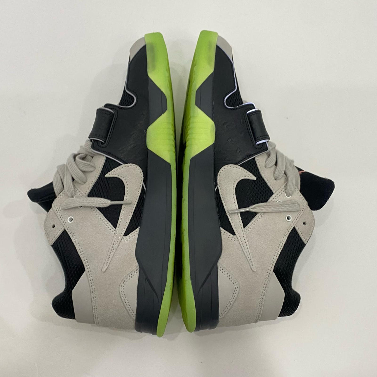 NIKE | ナイキ JORDAN JUMPMAN JACK NIGHT SILVER スニーカー IH7971-001 2025A/W 29.5cm グレー 専売【姫路東店】