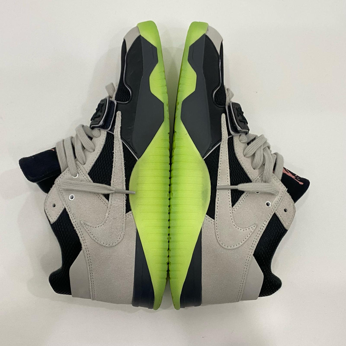 NIKE | ナイキ JORDAN JUMPMAN JACK NIGHT SILVER スニーカー IH7971-001 2025A/W 29.5cm グレー 専売【姫路東店】