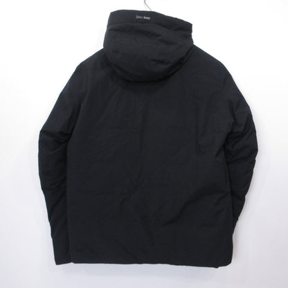 Herno | ヘルノ LAMINAR GORE-TEX フーデッドダウンジャケット ダウンジャケット PI115UL-11121-9300 ブラック サイズ：48【姫路東店】