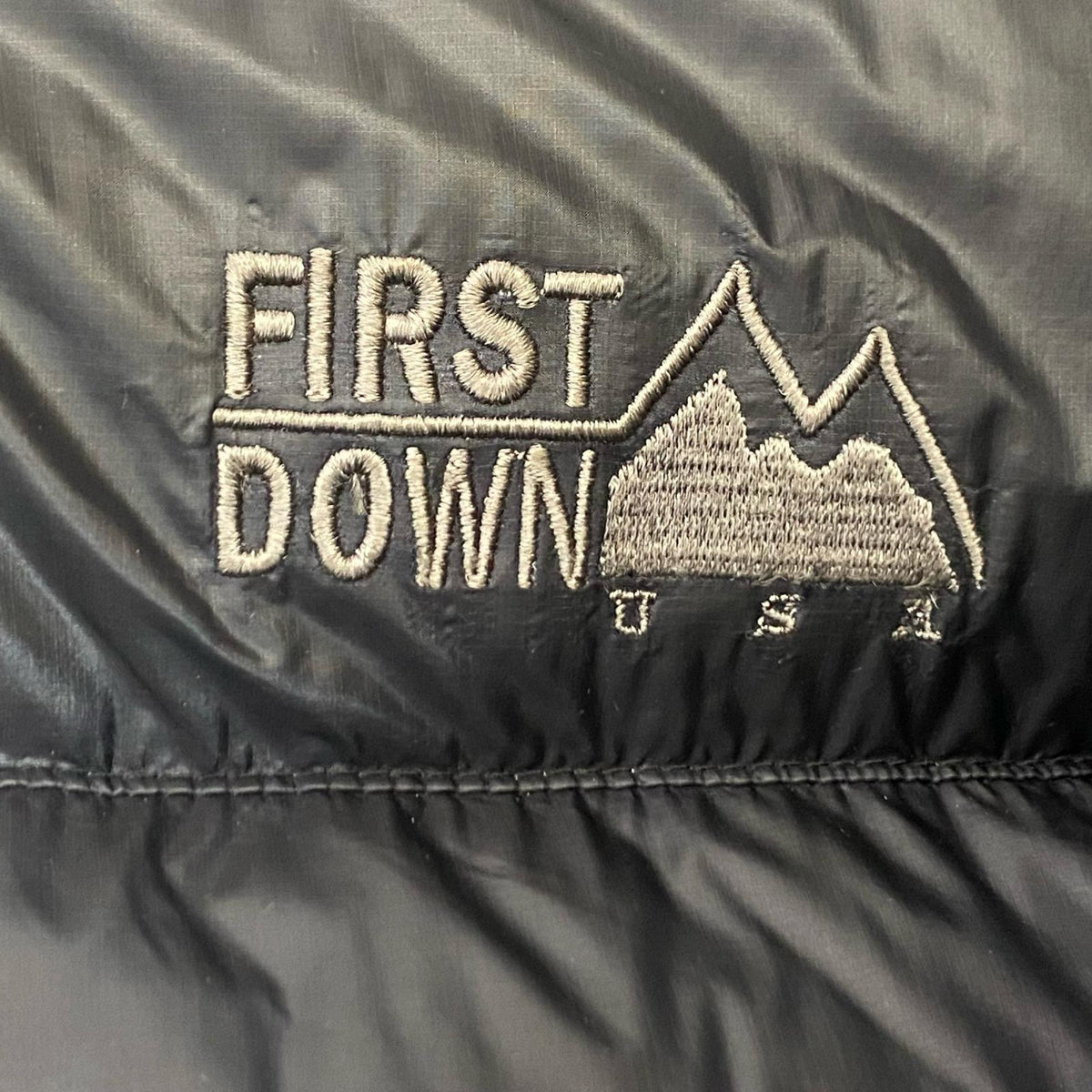 FIRST DOWN | ファーストダウン ×relume ダウンジャケット F542116 ブラック サイズ：L【姫路東店】