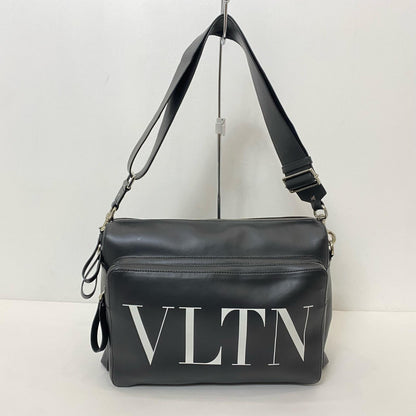 Valentino | ヴァレンチノ ショルダーバッグ ブラック【姫路東店】