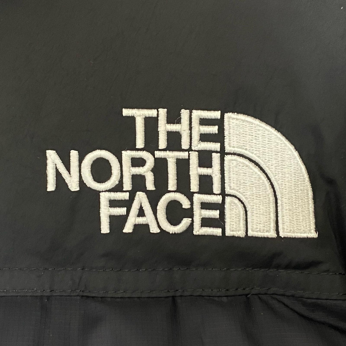 THE NORTH FACE | ザ・ノースフェイス NUPTSE HOODIE ダウンジャケット ND92331 ブラック サイズ：L【姫路東店】