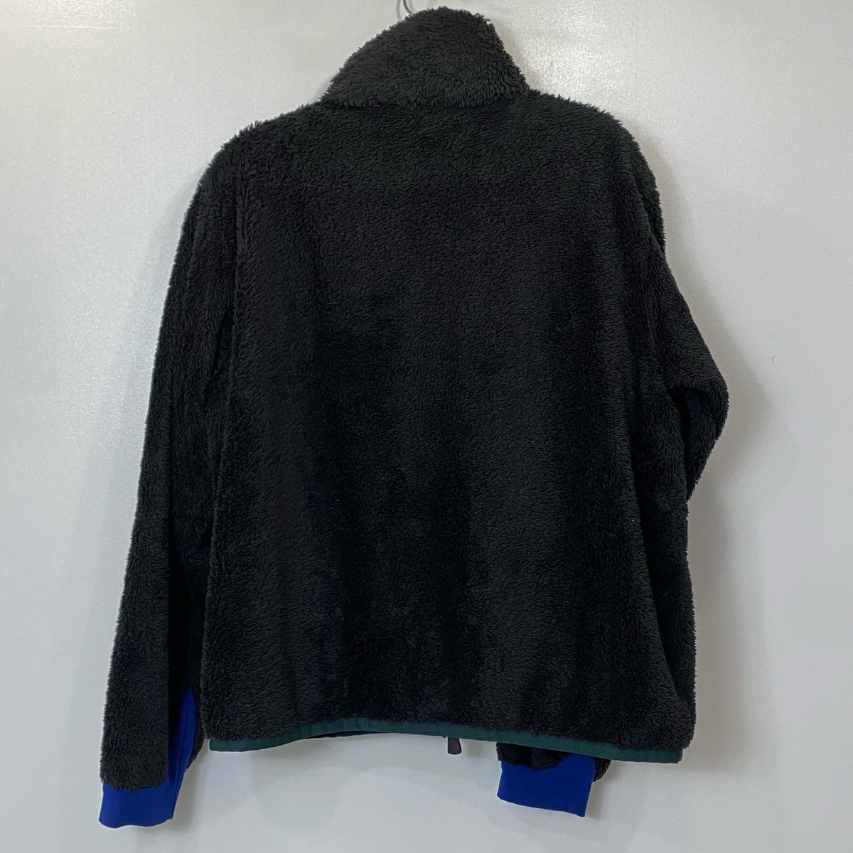 MONCLER GRENOBLE | モンクレールグルノーブル MAGLIA CARDIGAN その他トップス H20978G00021 フリース 国内正規品 ブラック サイズ：L【姫路東店】