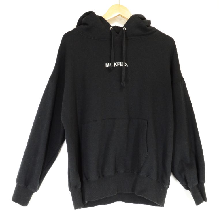 MILK FED | ミルクフェド STENCIL SWEAT HOODIE パーカー 3194254 ブラック【倉吉店】