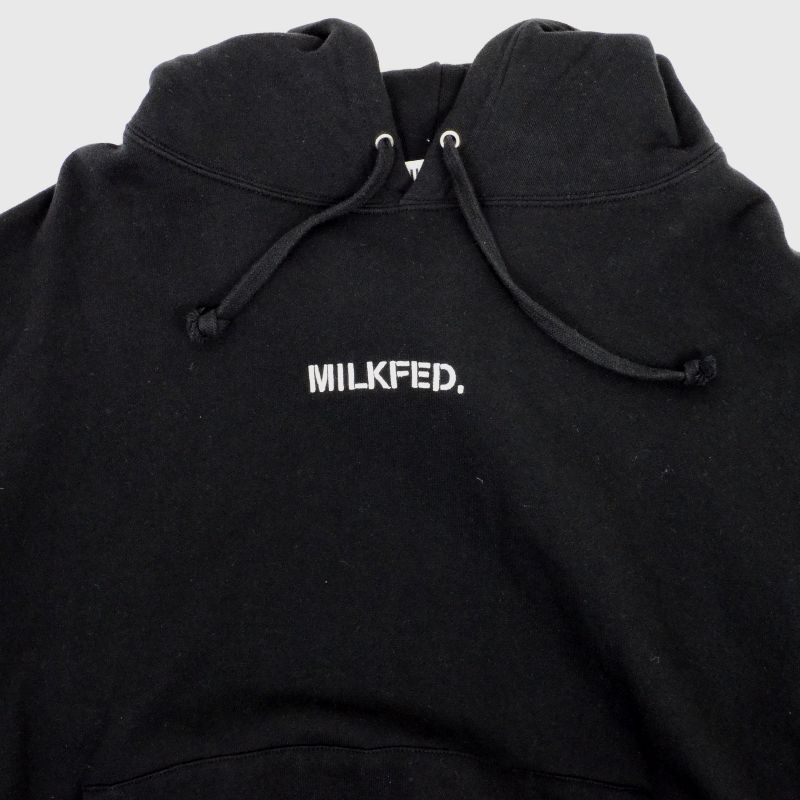 MILK FED | ミルクフェド STENCIL SWEAT HOODIE パーカー 3194254 ブラック【倉吉店】