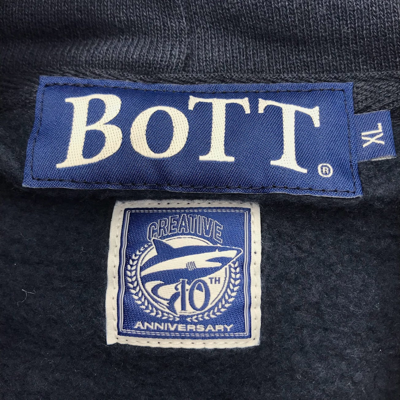 BoTT | ボット ×Creative Drug Store クリエイティヴドラッグストア Square Logo Hoodie スクエアロゴフーディ パーカー ネイビー サイズ：XL【倉吉店】