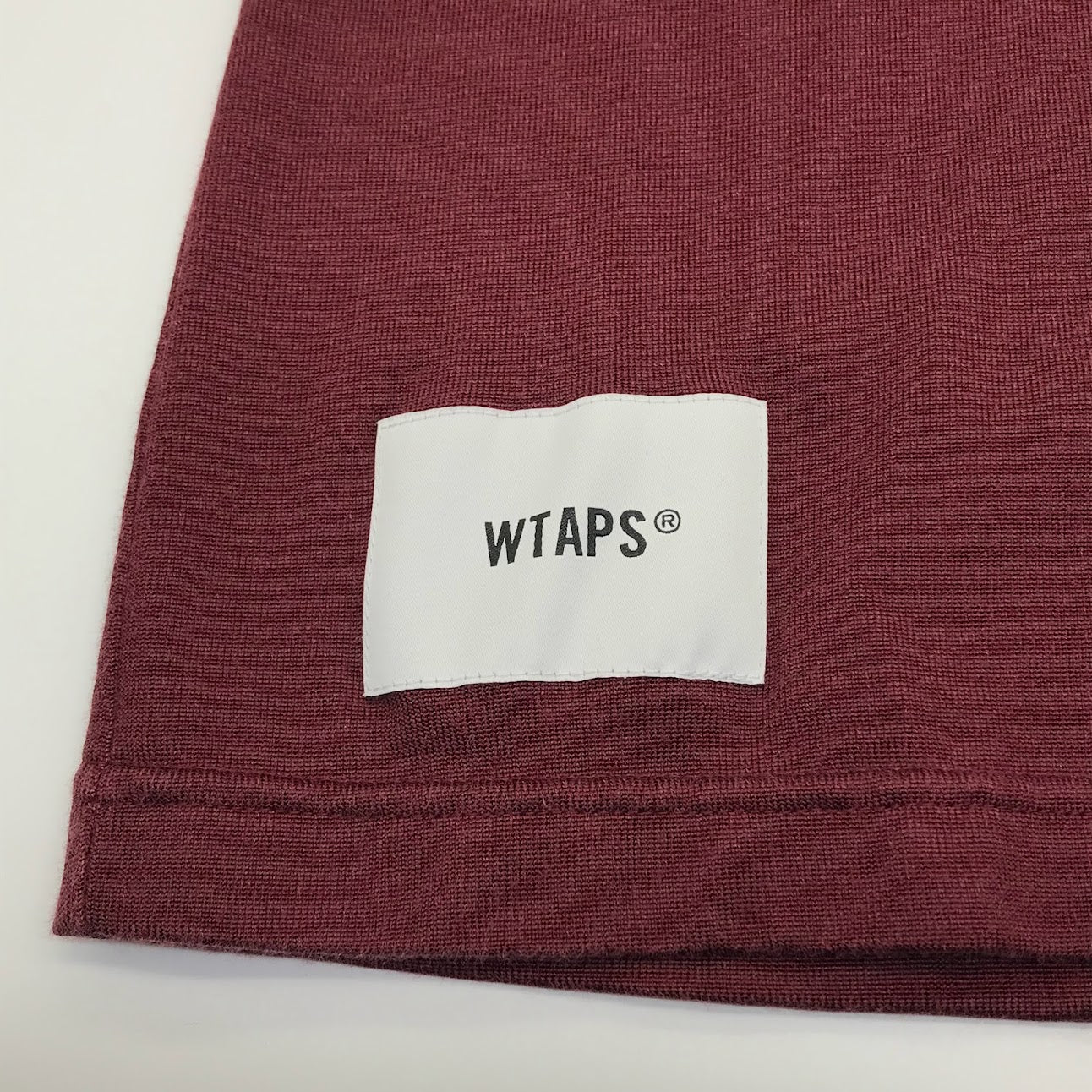 W)TAPS | ダブルタップス QB / SS / RACO. BRACKETS 半袖Ｔシャツ 232ATDT-CSM09 レッド サイズ：4【倉吉店】