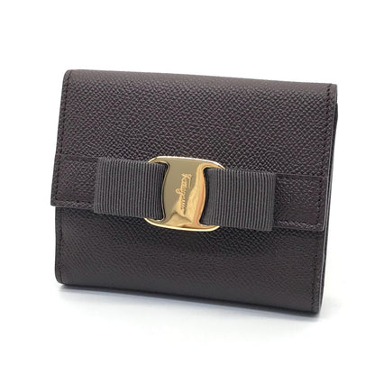 Salvatore Ferragamo | サルヴァトーレフェラガモ ヴァラ・リボン/二つ折り財布 二つ折り財布 22A926 ブラウン【倉吉店】