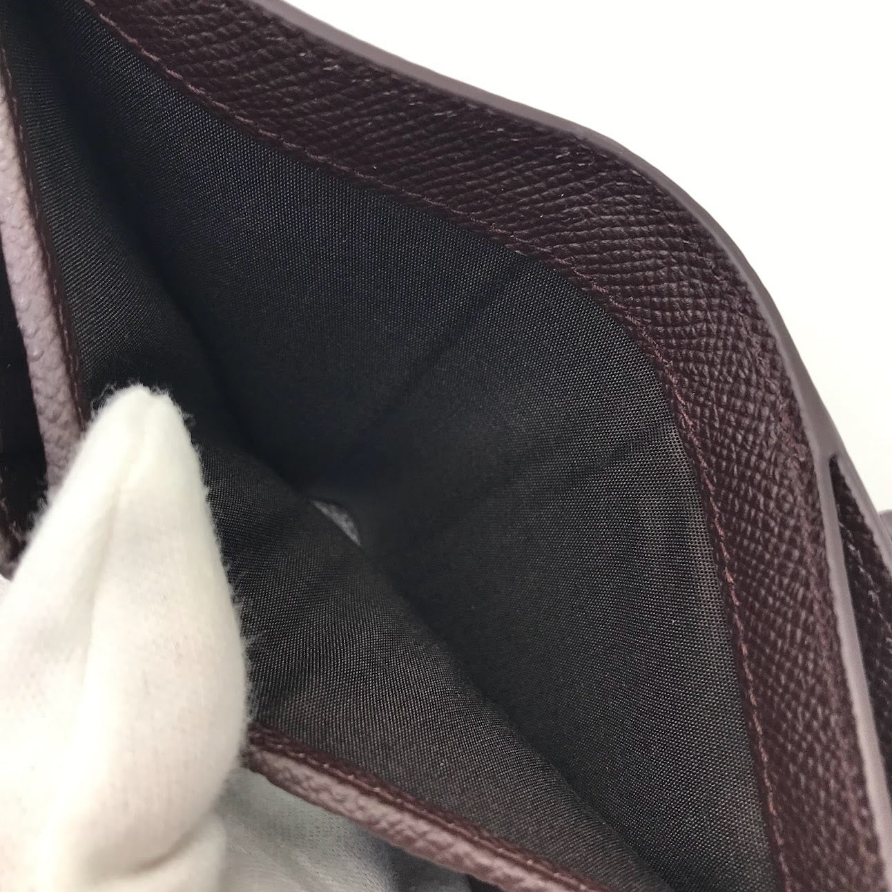 Salvatore Ferragamo | サルヴァトーレフェラガモ ヴァラ・リボン/二つ折り財布 二つ折り財布 22A926 ブラウン【倉吉店】