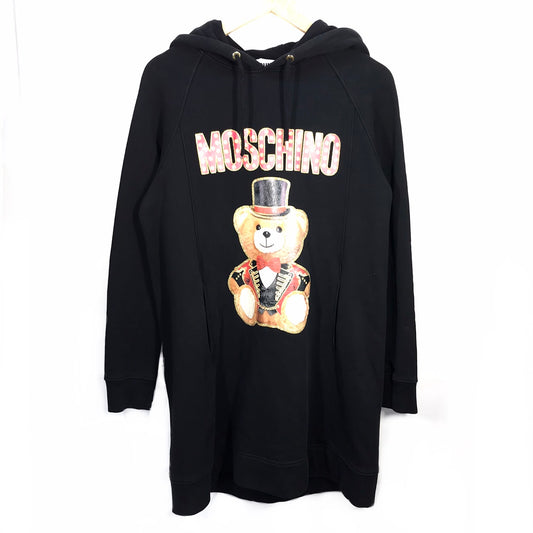 MOSCHINO | モスキーノ MOSCHINO BEAR転写プリント付きロング丈パーカー パーカー V0453 0527 ブラック【倉吉店】