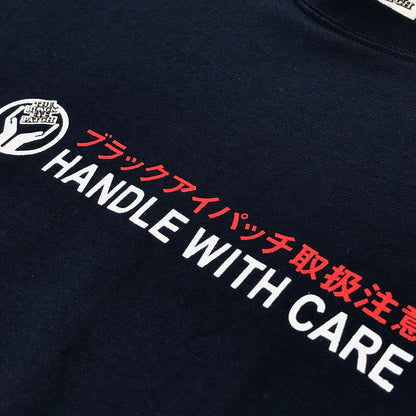 BlackEyePatch | ブラックアイパッチ HANDLE WITH CARE TEE 半袖Ｔシャツ ネイビー サイズ：XL【倉吉店】