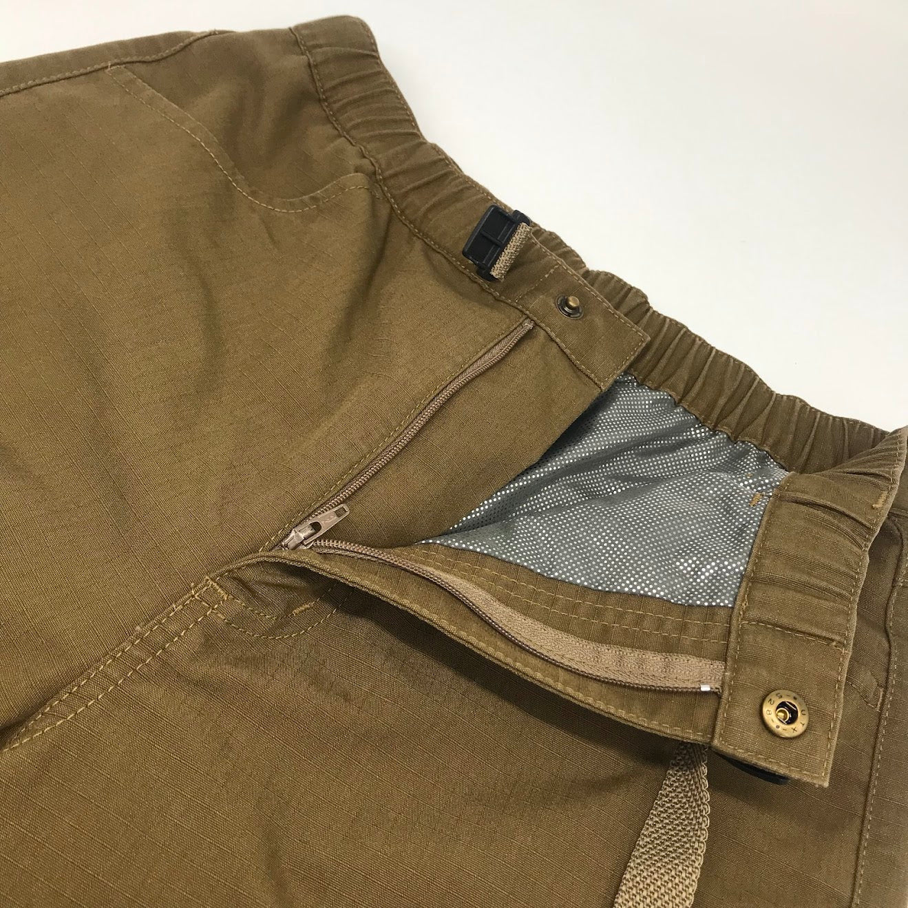 Columbia | コロンビア シカゴ アベニュー オムニヒート ラインド パンツ パンツ PL1781 カーキ サイズ：S【倉吉店】