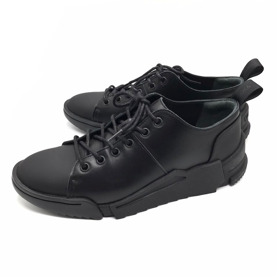 THE ONITSUKA | ザオニツカ LACE-UP LO-D スニーカー 1183B652 ブラック 22.5cm【倉吉店】