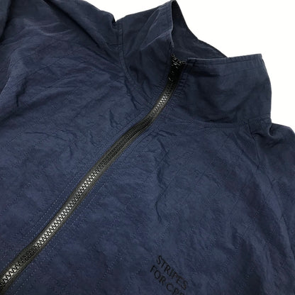 S.F.C ｜ エスエフシー　ストライプスフォークリエイティブ 】ストライプ ステッチ ジャケット STRIPE STITCH JACKET ナイロンジャケット SFCSS24J05 ネイビー サイズ：XXL【倉吉店】