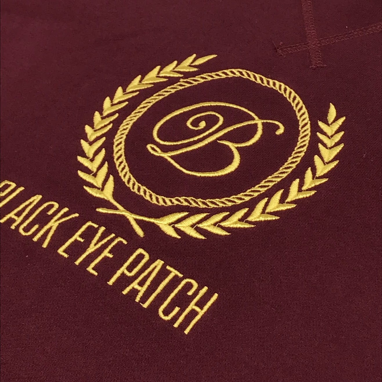 BlackEyePatch | ブラックアイパッチ ROYAL EMBLEM CREW SWEAT スウェット ボルドー/バーガンディー サイズ：XL【倉吉店】