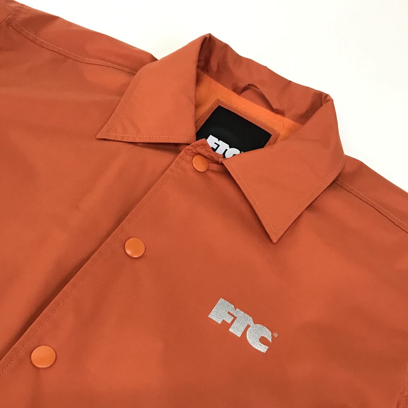 FTC | エフティーシー WATERPROOF COACH JACKET コーチジャケット その他アウター オレンジ サイズ：S【倉吉店】