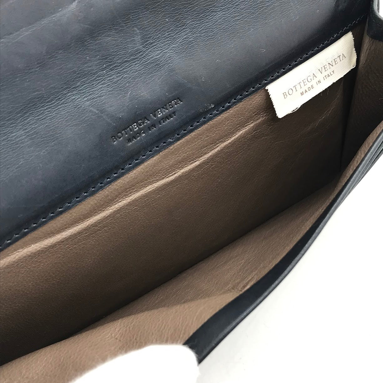 BOTTEGA VENETA | ボッテガヴェネタ イントレチャート 二つ折り札入れ 札入れ 356011 ダークネイビー【倉吉店】