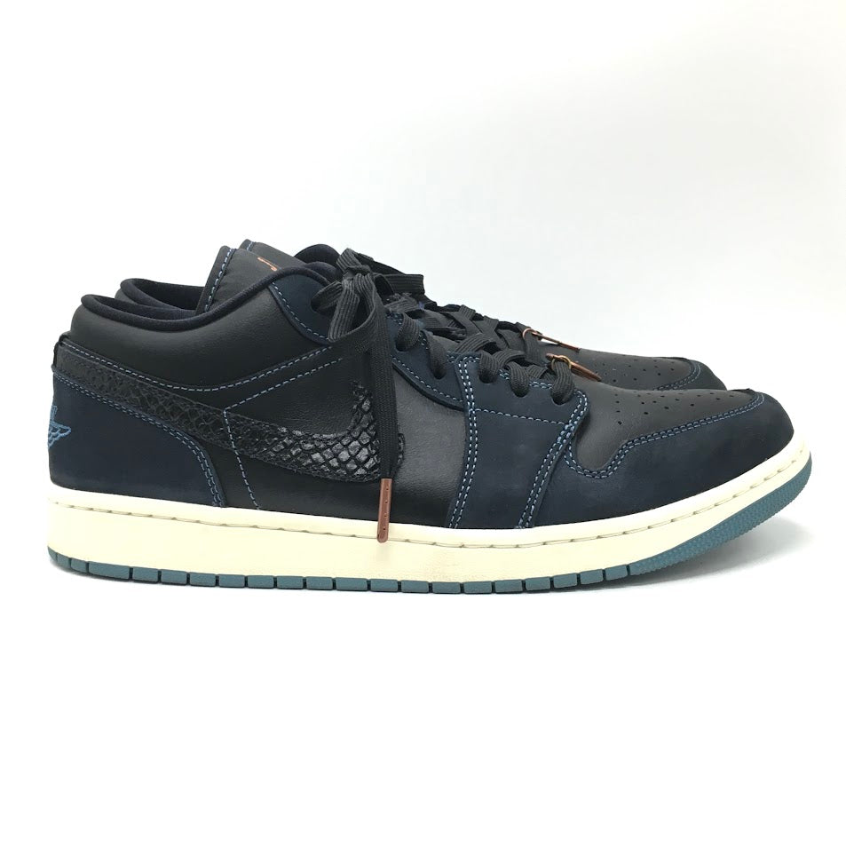 NIKE | ナイキ WMNS AIR JORDAN 1 LOW SE ’HOME COURT COLLECTIVE' スニーカー FJ5478-010 ブラック 29cm【倉吉店】