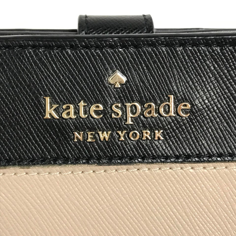 kate spade NEW YORK | ケイトスペードニューヨーク ステイシー ミディアムウォレット 二つ折り財布 WLR00124 ベージュ【倉吉店】