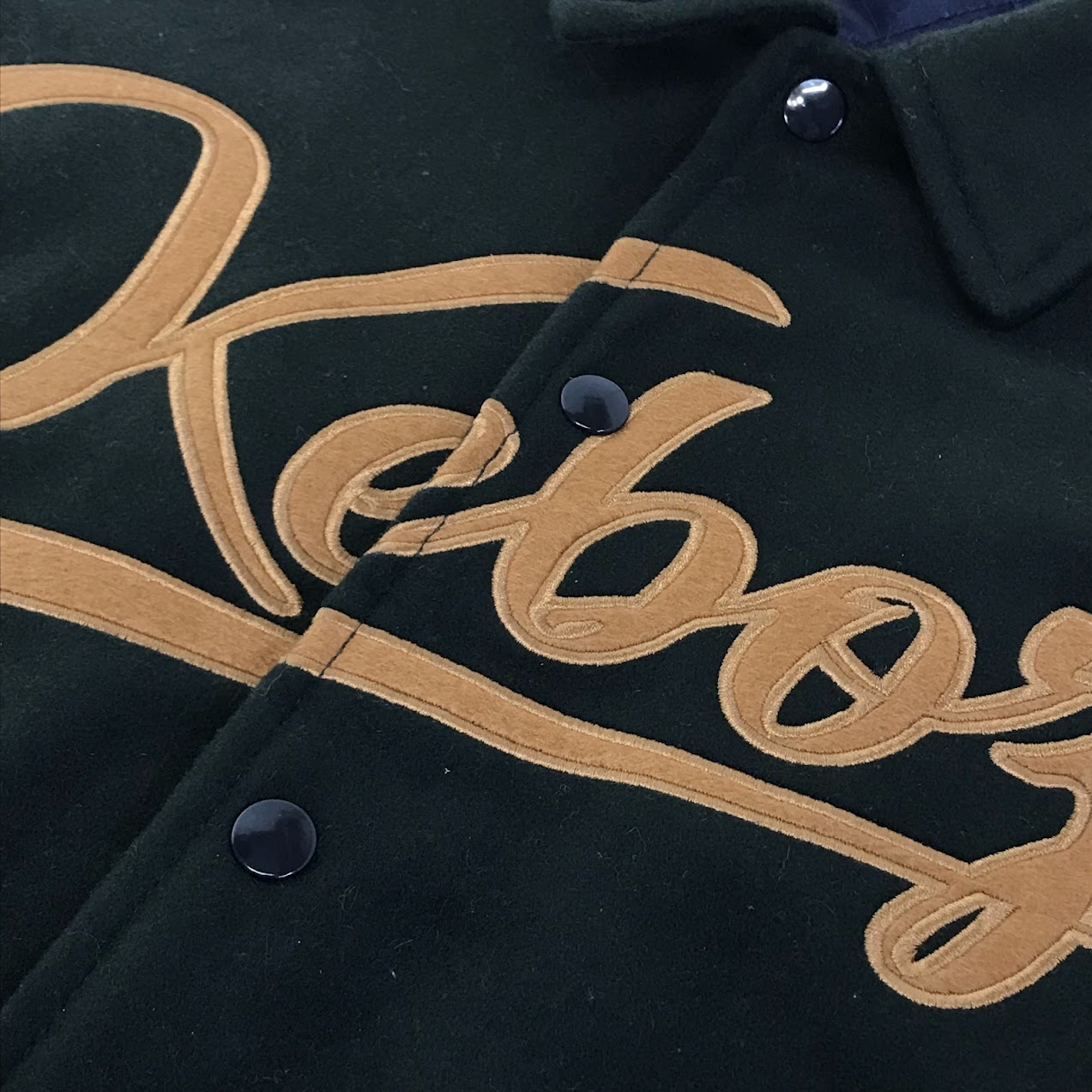 KEBOZ | ケボズ MELTON & LEATHER VARSITY JACKET メルトン＆レザー スタジャン グリーン サイズ：XL【倉吉店】