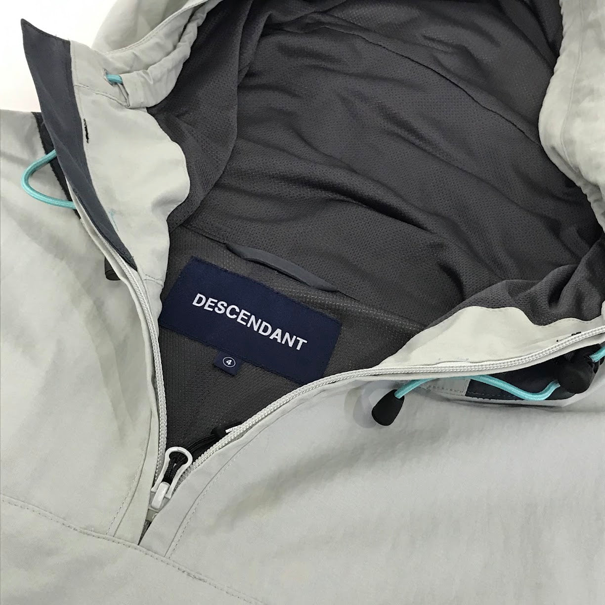 DESCENDANT | ディセンダント VERSANT NYLON ANORAK ナイロンジャケット ナイロンジャケット 241WVDS-JKM01 グレー サイズ：4【倉吉店】
