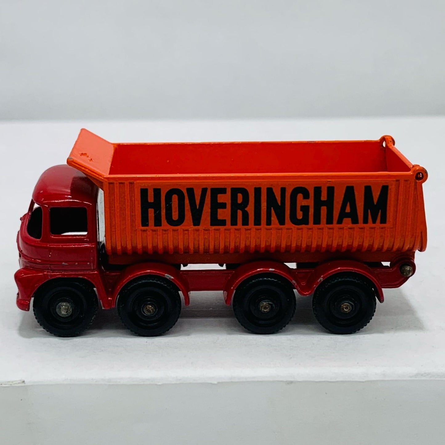 【中古】 MATCHBOX HOVERINGHAMTIPPER8WHEEL TIPPERNo.17