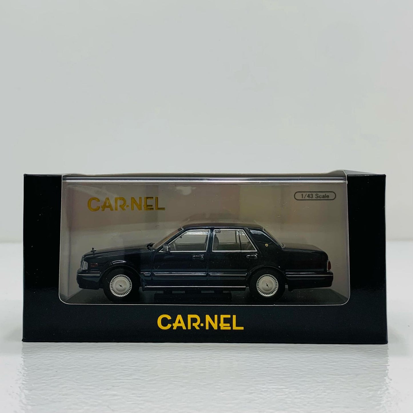 【中古】 日産 グロリア CLASSIC SV (PY31) 1998(ダークブルー