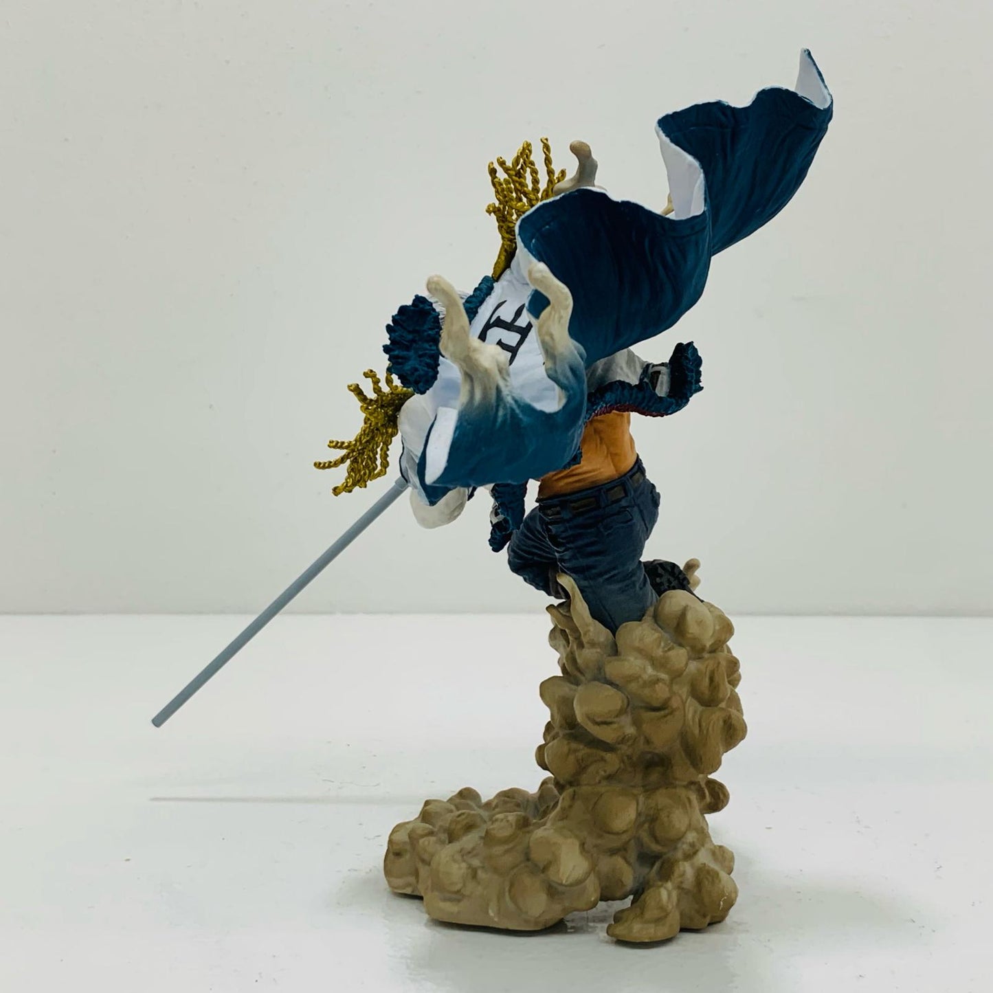 【中古】 C賞スモーカー-魂豪示像-フィギュア「悪魔を宿す者達vol.2/一番くじワンピースEX」【フィギュア】