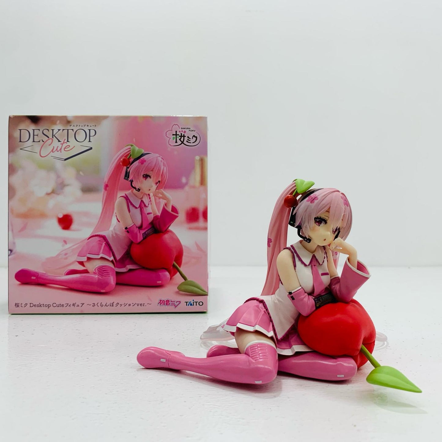 【中古】 桜ミク～さくらんぼクッションver.～DesktopCuteフィギュア「初音ミク」【フィギュア】