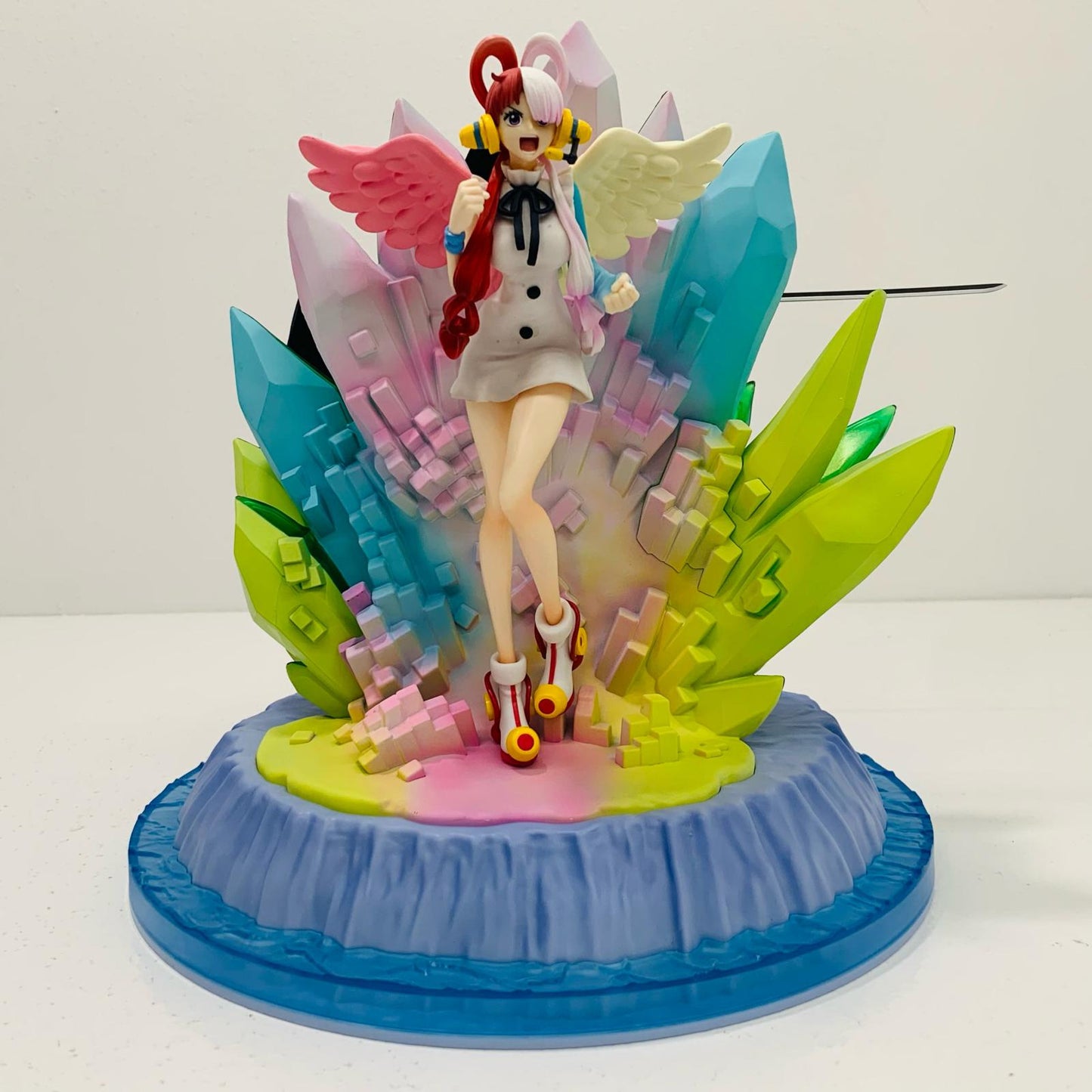 【中古】 フィギュアーツZERO[超激戦]シャンクス＆ウタ-ONEPIECEFILMREDVer.-「FILMRED/ワンピース」【フィギュア】