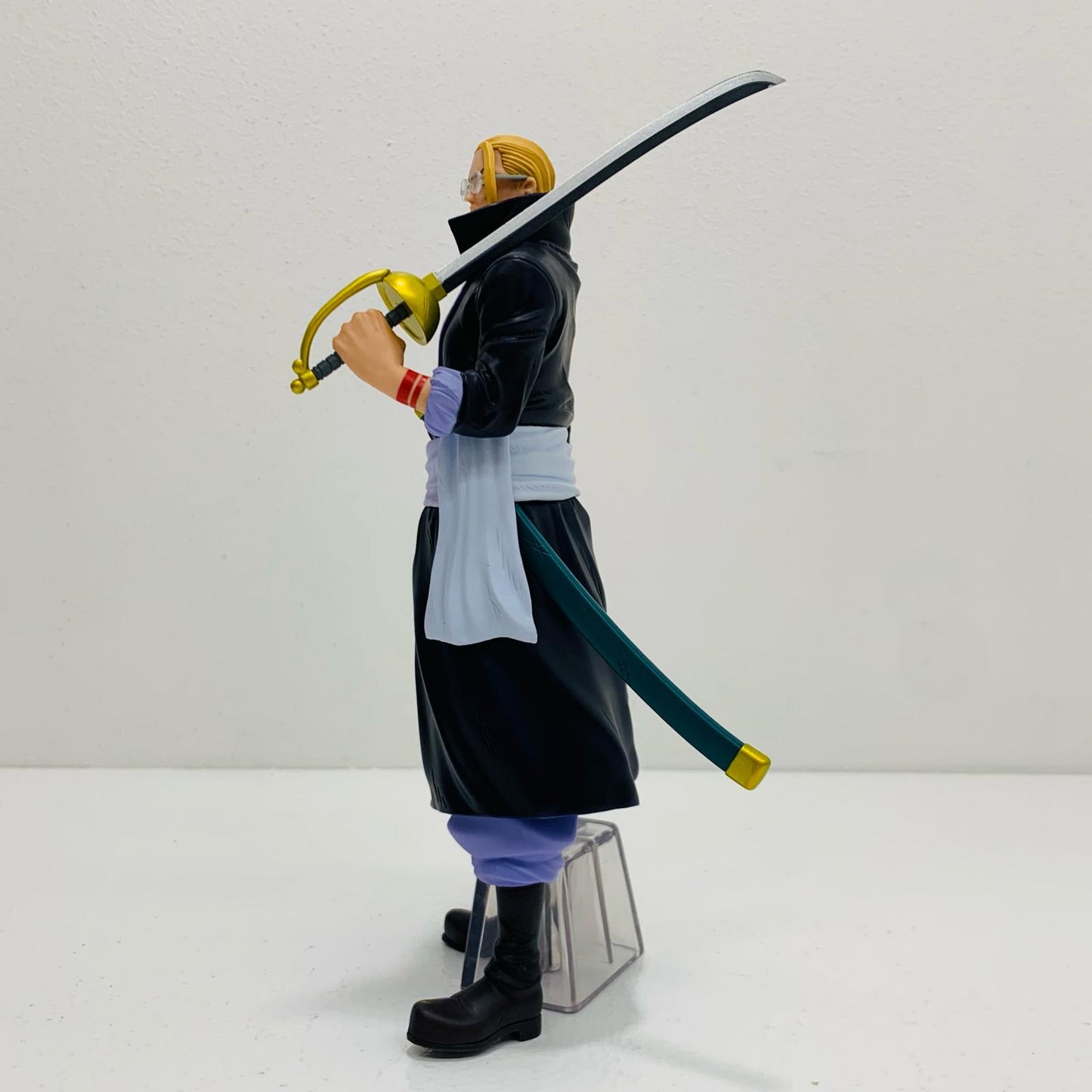 【中古】 'ラストワン賞シルバーズ・レイリーMASTERLISE「試練のその先へ/一番くじワンピース」' ワンピース フィギュア シルバーズ・レイリーMASTERLISE 一番くじ ラストワン賞【フィギュア】【飾磨店】