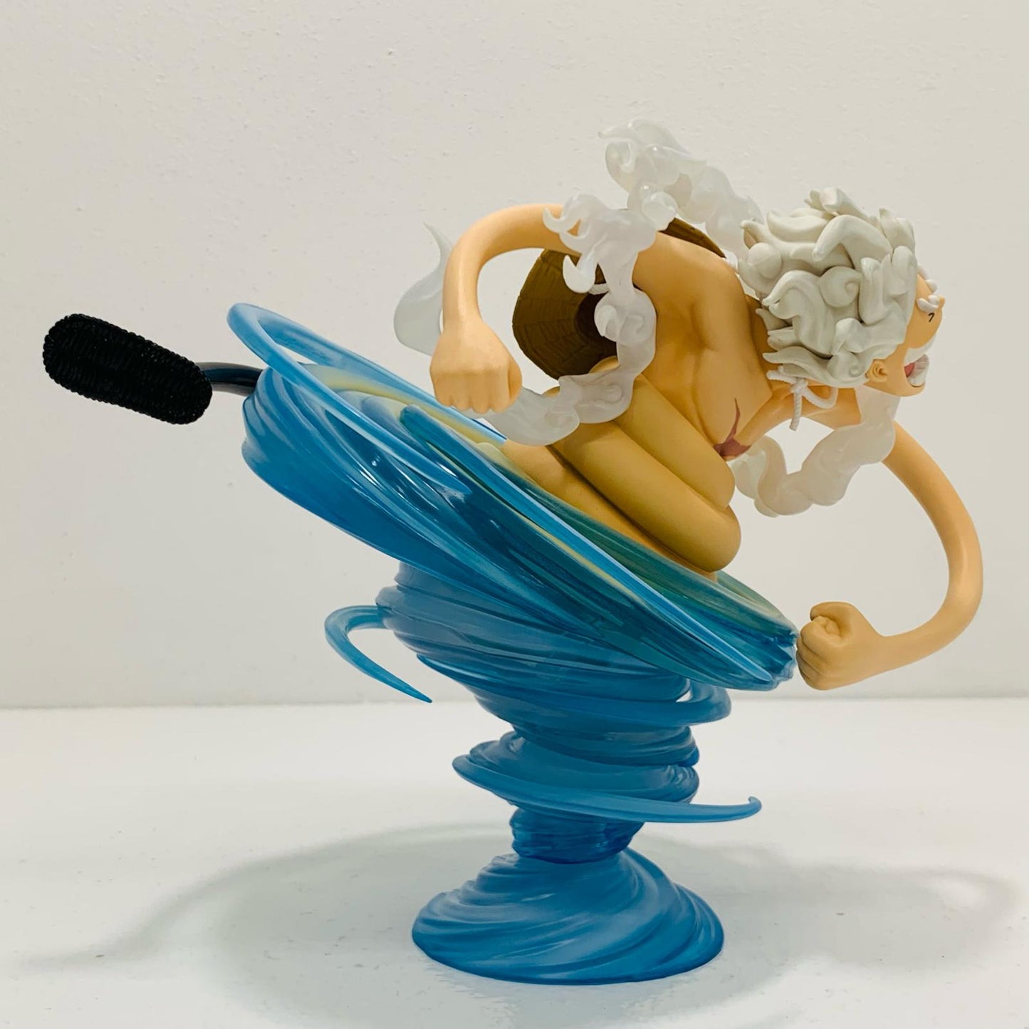 【中古】 'A賞ルフィ～ゴムゴムの白い鞭～墨式塊技「匠ノ系譜覇極/一番くじワンピース」' ワンピース フィギュア ルフィ ゴムゴムの白い鞭 墨式塊技 一番くじ A賞【フィギュア】【飾磨店】