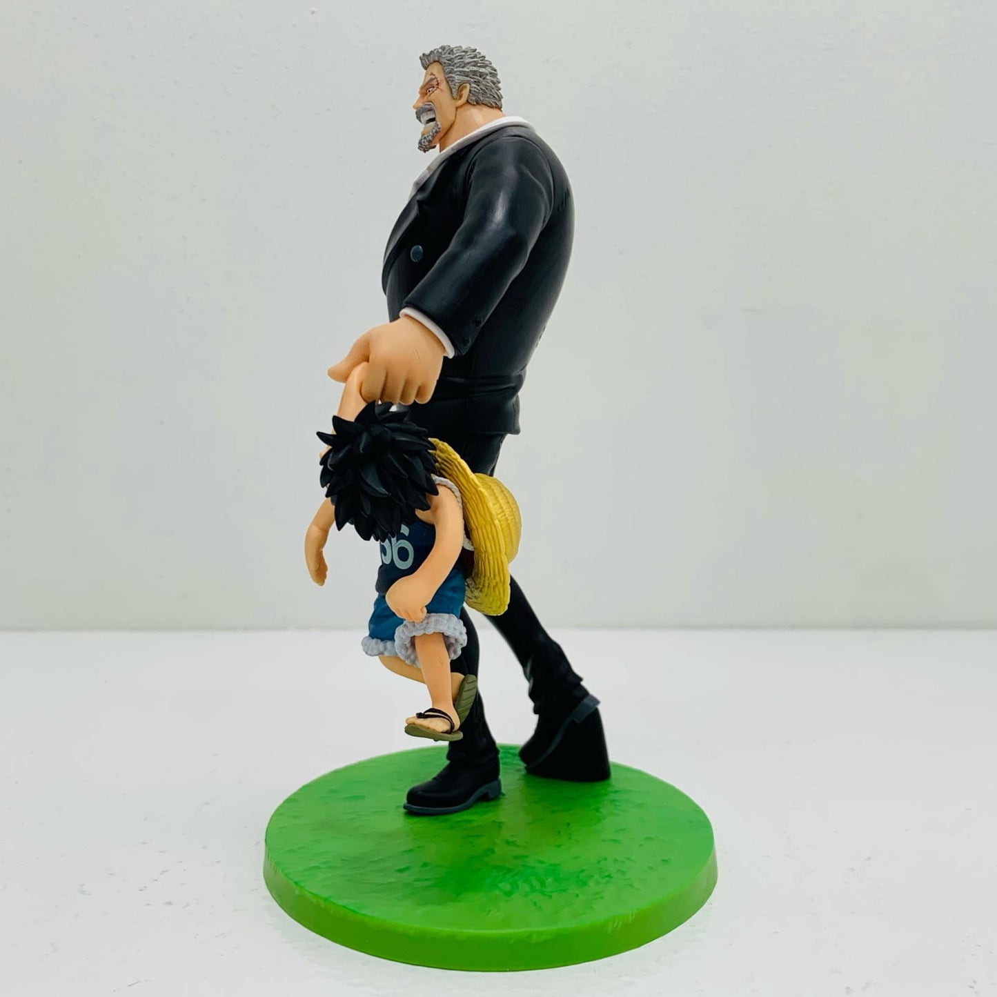 【中古】 'B賞RevibleMoment-ルフィ＆ガープ-「ROADTODAWN-冒険への軌跡-/一番くじワンピース」' ワンピース フィギュア RevibleMoment-ルフィ＆ガープ- 一番くじ B賞【フィギュア】【飾磨店】