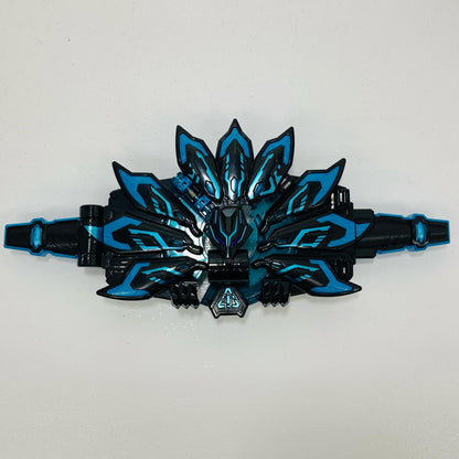 【中古】 'DXXギーツレイズバックル「仮面ライダーギーツ」プレミアムバンダイ限定' 仮面ライダー おもちゃ・玩具 DXXギーツレイズバックル プレミアムバンダイ限定【飾磨店】