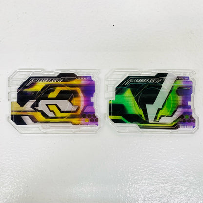 【中古】 'DXレイズライザーベルト＆レイズライザーカードセット「仮面ライダーギーツ」' 仮面ライダー おもちゃ・玩具 DXレイズライザーベルト＆レイズライザーカードセット【飾磨店】