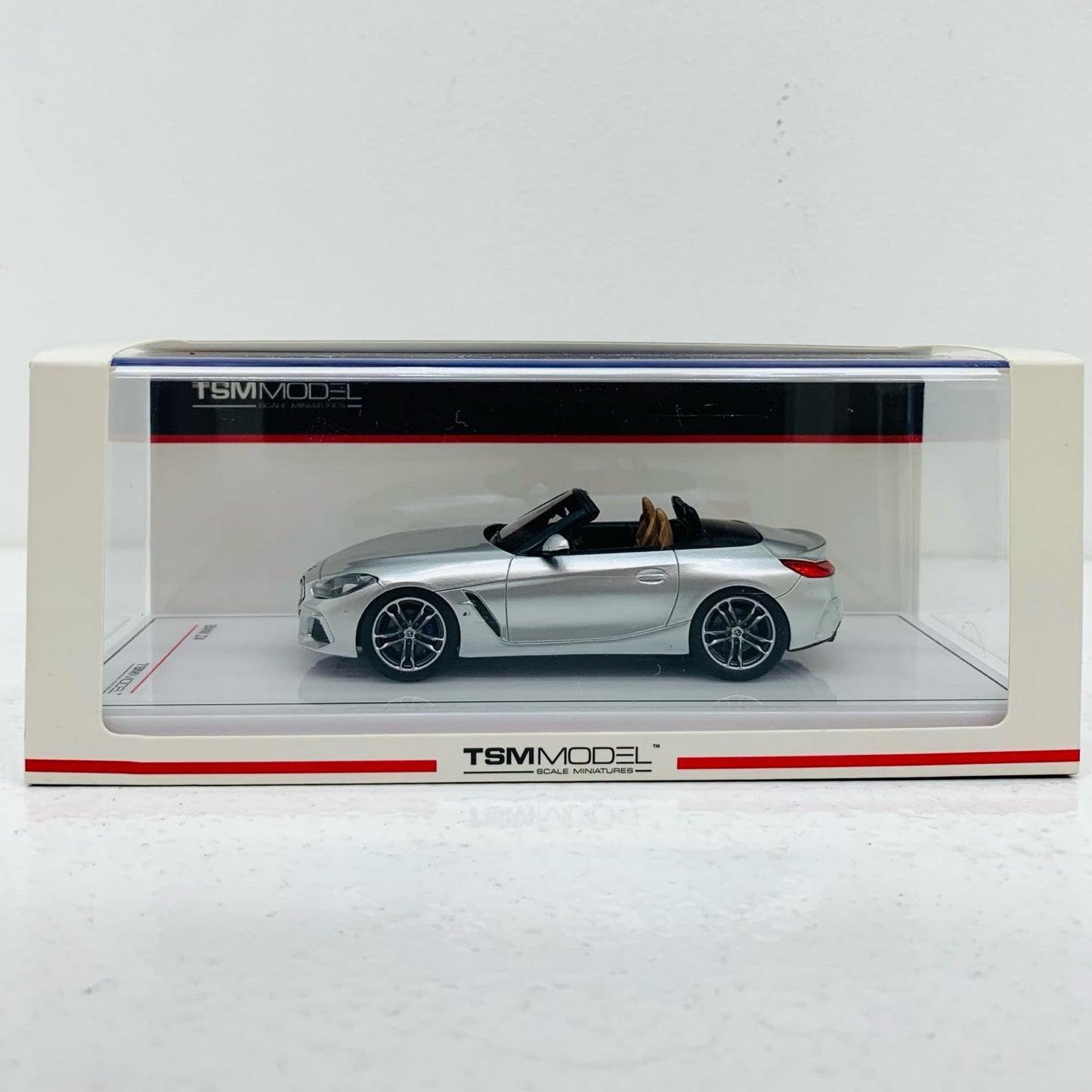 【中古】 BMW Z4 2019(グレイシャーシルバーメタリック)