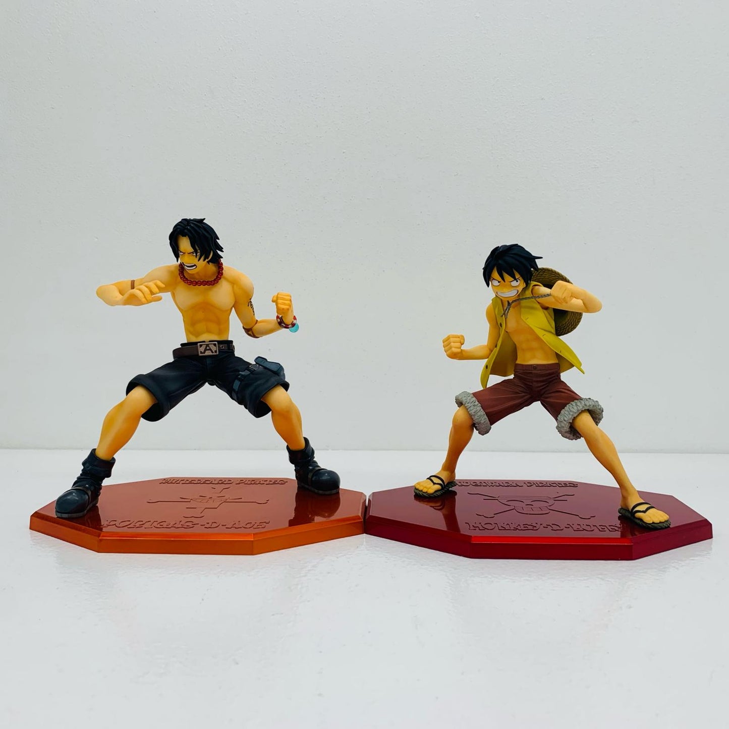 【中古】 ポートガス・D・エース&モンキー・D・ルフィ【フィギュア】