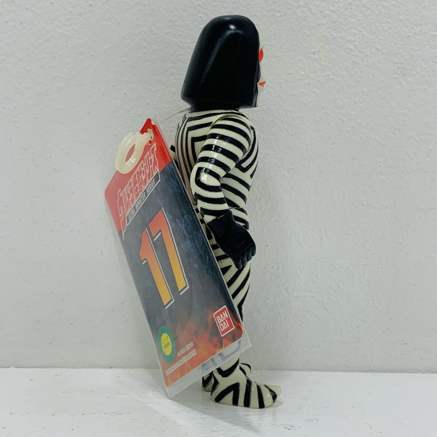 【中古】 三面怪人 ダダ(A) ウルトラ怪獣シリーズ 17【フィギュア】