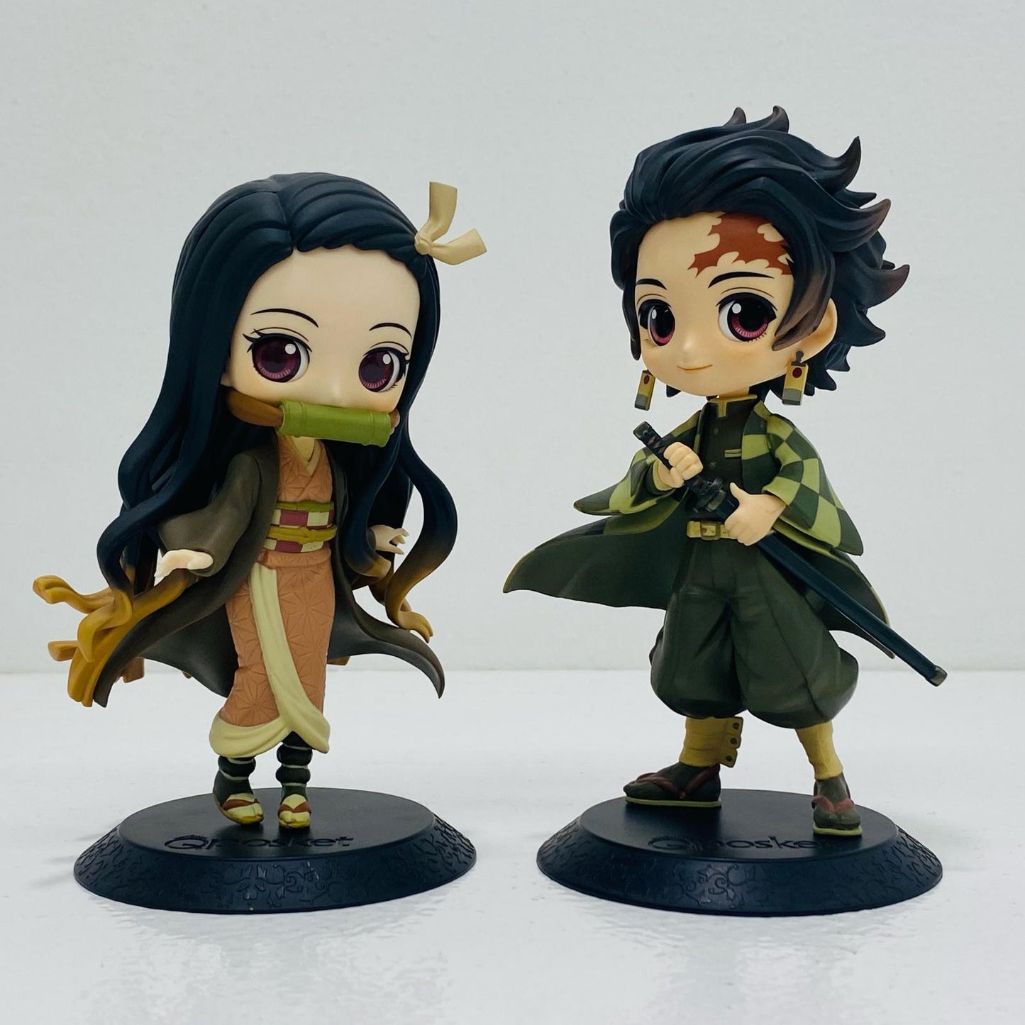 【中古】 Qposket 竈門炭治郎＆禰豆子(セピアカラー) ２体セット【フィギュア】